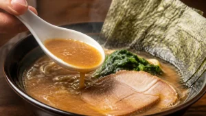 家系ラーメンとは何か？1974年・吉村家から始まった豚骨醤油の系譜と50年の進化史のアイキャッチ画像