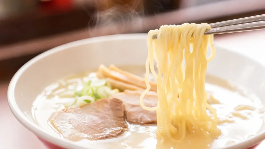 名古屋のスガキヤは甘味屋から生まれた｜390円ラーメンが愛され続ける80年の秘密のアイキャッチ画像
