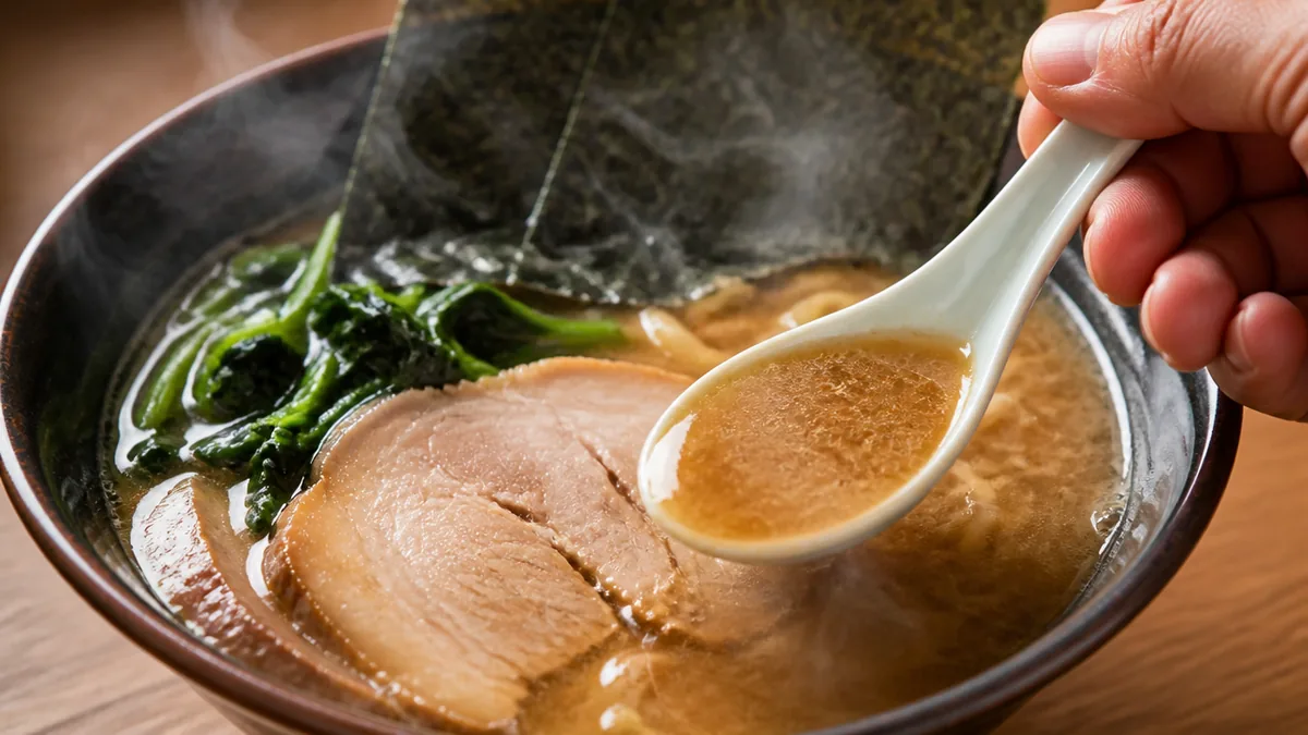 どんとこい家のラーメンを最大限楽しむ食べ方|好み指定・トッピング完全攻略の解説画像