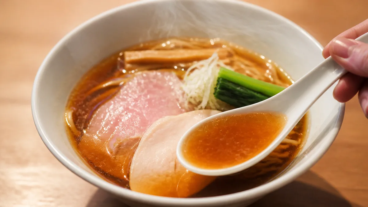 名古屋の紫陽花ラーメンはなぜ「別格」なのか？｜10席だけの予約争奪戦の解説画像