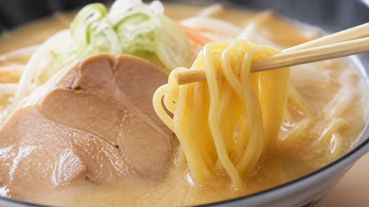 八龍は名古屋の赤味噌文化に挑んだ異端児｜1978年創業・白味噌ラーメンの全貌のアイキャッチ画像